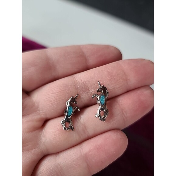 Unicorn Faux Turquoise Silver Tone Stud Earrings Vintage - Picture 4 of 10